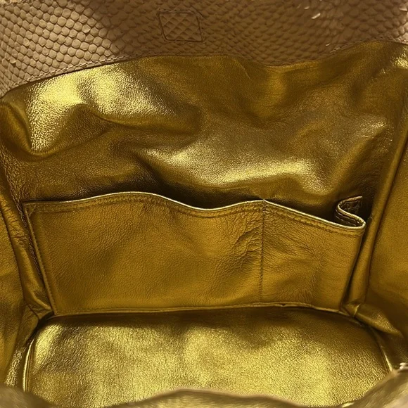 MICHAEL KORS SKORPIOS SHOPPER *Rare find - Picture 12 of 17